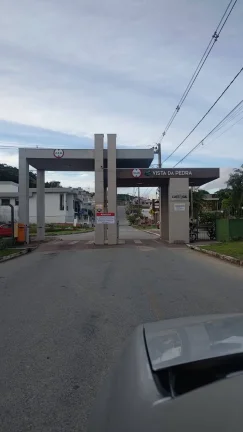 Imagem Terreno / Lote / Condomínio à venda, 360m² - Forquilhas