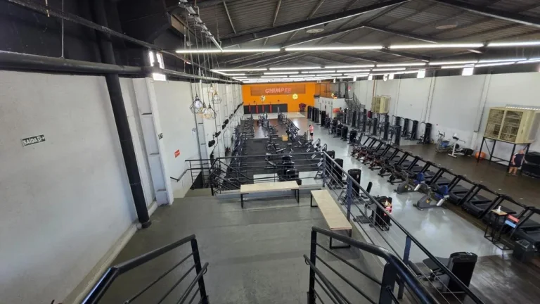 Imagem Galpao Comercial para Locação 1300m² Avenida Itavuvu-Sorocaba/SP
