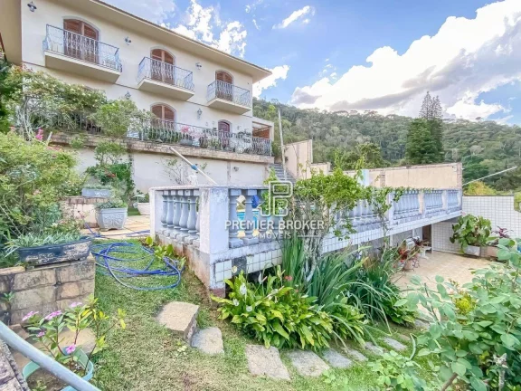 Imagem Casa à venda, 146 m² por R$ 850.000,00 - Vale do Paraíso - Teresópolis/RJ