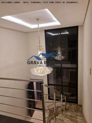 Imagem Sobrado para Venda em Maringá, JARDIM TÓQUIO, 3 dormitórios, 2 suítes, 4 banheiros, 4 vagas