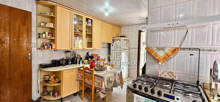 Imagem Casa à venda, 265 m² por R$ 990.000,00 - Vargem Grande - Teresópolis/RJ