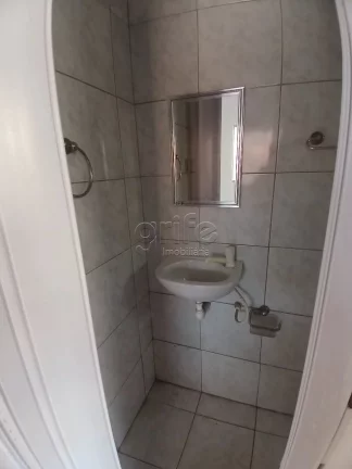 Imagem Casa a venda em Pacajus na Avenida Lúcio José de Menezes, 1760 - Croata, com 3 quartos, sendo 2 su...