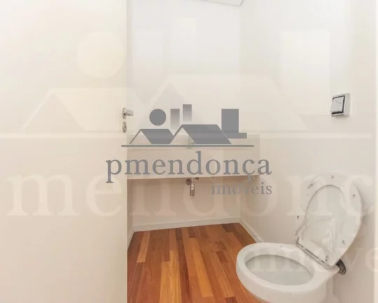 Imagem Excelente apartamento com 326m², 4 suítes e 3 vagas livres + depósito