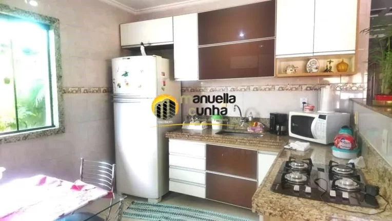 Imagem Belíssima Casa de condomínio C/4Qts e Área de Lazer Completa!