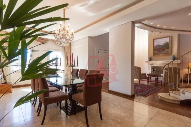 Imagem Casa 727 m² privativos,4 suites, 6 vagas e infraestrutura