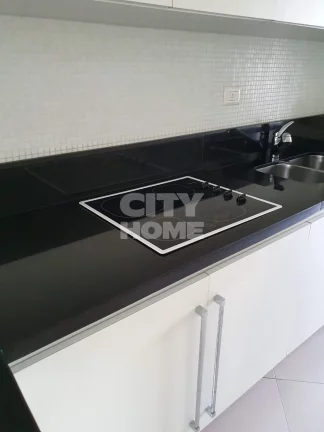 Imagem Apartamento à venda em andar alto, um por andar, com 2 quartos, sendo 1 suíte com closet e o segun...