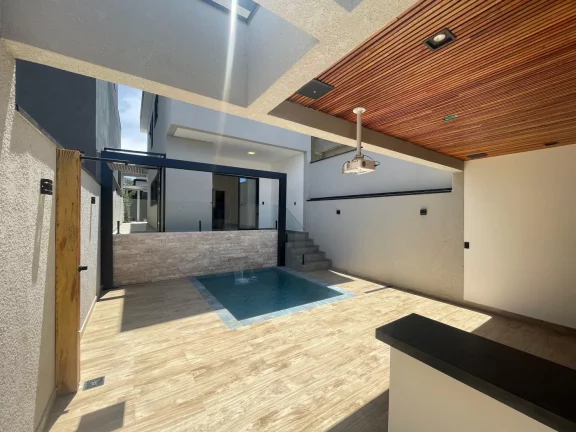 Imagem Casa Nova Moderna e Pronta para Morar!
