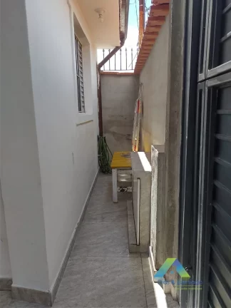 Imagem xcelente sobrado recém reformado com elétrica e hidráulica novas em localização privilegiada em área nobre na Vila das Mercês/ Zona sul