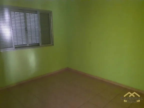 Imagem CASA COM SALÃO COMERCIAL NA VILA ARENS