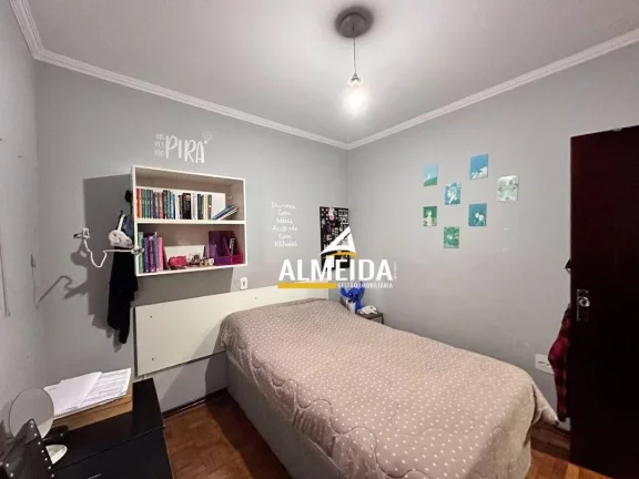Imagem Casa com 3 dormitórios à venda, 134 m² por R$ 550.000,00 - Estádio - Rio Claro/SP