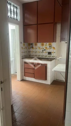 Imagem Apartamento de 3 Quartos para Venda em Copacabana com 103 m²