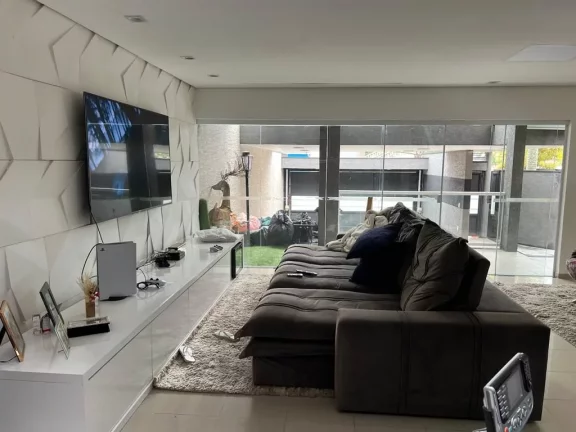 Imagem Sobrado com 5 dormitórios à venda, 215 m² por R$ 2.500.000,00 - Vila Oliveira - Mogi das Cruzes/SP