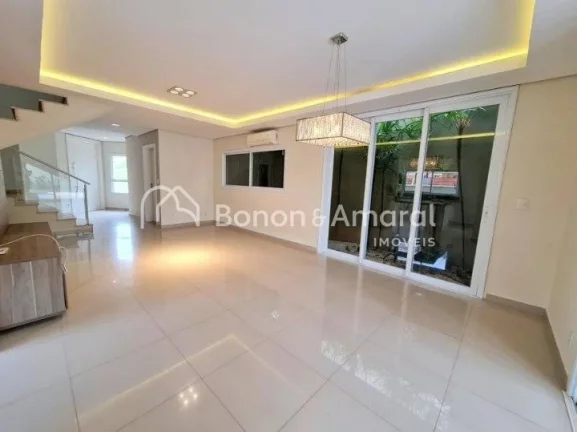 Imagem Casa à venda no condomínio Swiss Park. 3 quartos e 3 suítes, 220m²