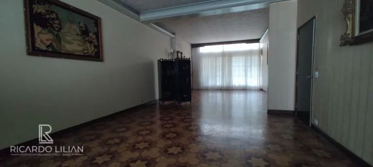 Imagem Sobrado de Alto Padrão em localização super privilegiada ao Lado da Praça da Independência