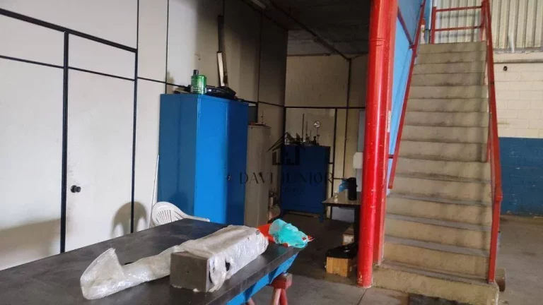 Imagem Galpão à venda, 700 m² por R$ 2.380.000,00 - Iporanga - Sorocaba/SP