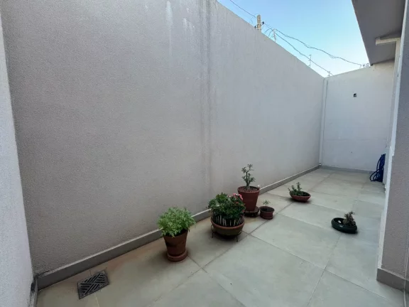 Imagem Casa tipo para venda em Centro com 3 quartos, sendo 3 suítes, 266m2
