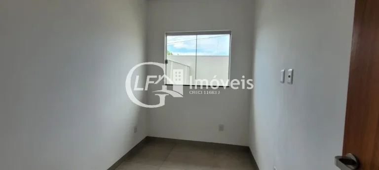 Imagem Casa para locação em Campo Grande-MS, Jardim Montevidéu: 2 quartos, 1 suíte, 1 sala, 2 banheiros, 1 vaga, 70m².