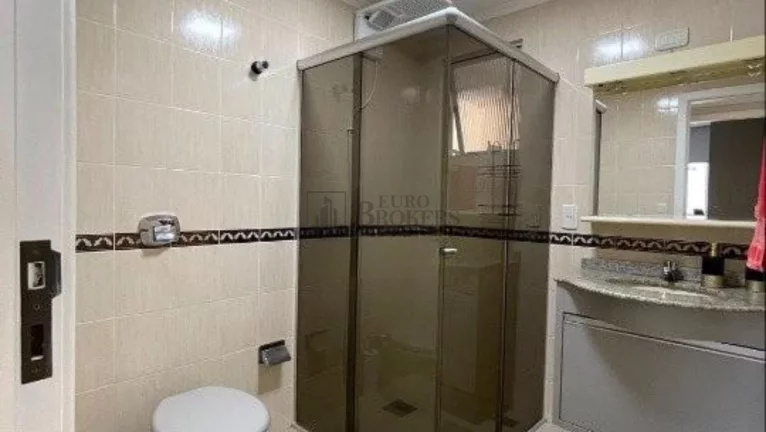 Imagem Apartamento com 3 dormitórios à venda no Centro de Balneário Camboriú/SC