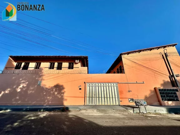 Kitnet com vaga de garagem para alugar no Conjunto Esperança