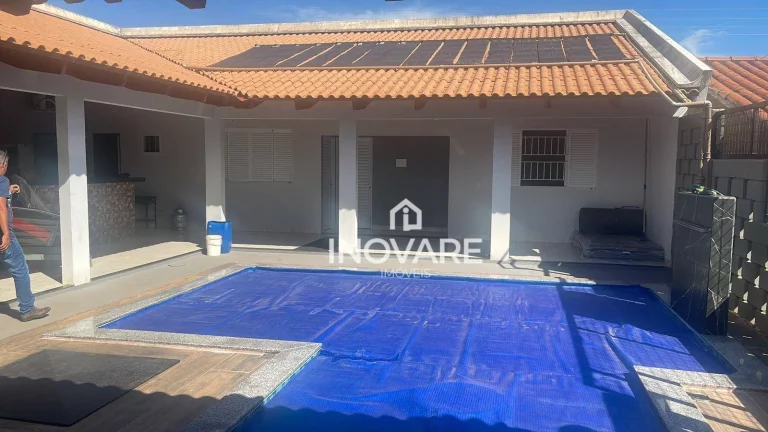 Rancho com 3 dormitórios à venda por R$ 650.000,00 - Centro - Buriti Alegre/GO