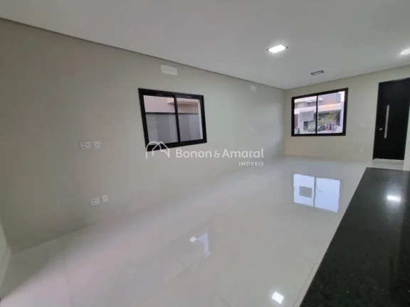 Imagem Casa à venda no Condomínio Residencial Royal Garden Paulínia - SP