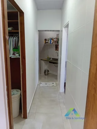 Imagem Sobrado a 15 minutos da estação do metro Jabaquara, 3 dormitórios, sala 2 ambientes, 1 vaga valor excelente !