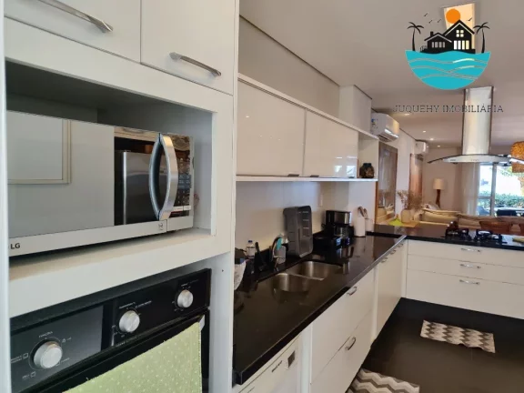 Imagem Casa Pé na Areia Juquehy, com 5 suítes, lado direito da praia, Sala de TV, 06 banheios, 02 vagas para Auto, max. 10 pessoas | Juquehy Imobiliária