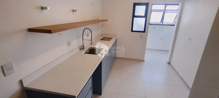 Imagem COBERTURA / PENTHOUSE À VENDA, COM 204M² PISO LAMINADO COM AMPLA SACADA, ARMARIO NA COZINHA, 3 VAGAS DE GARAGEM - OPORTUNIDADE NO MANDAQUI.