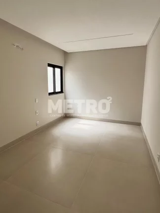 Imagem Casa à venda no Cond. Velho Chico com 3 suítes, uma com closet, piscina