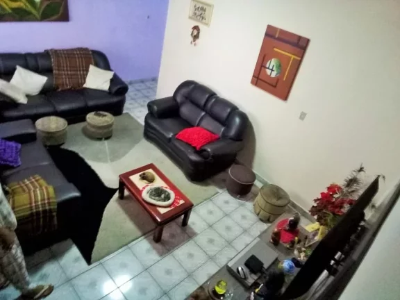 Imagem Casa com 6 dormitórios à venda, 100 m² por R$ 850.000,00 - Vila Lúcia - Poá/SP