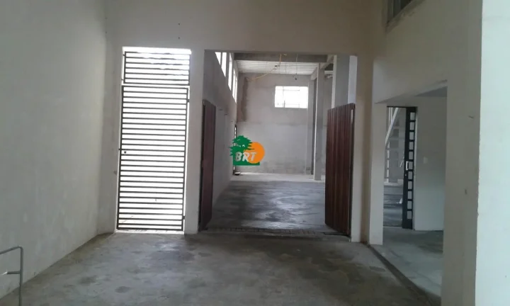 Imagem Galpão para Locação em São Roque, Centro, 2 banheiros