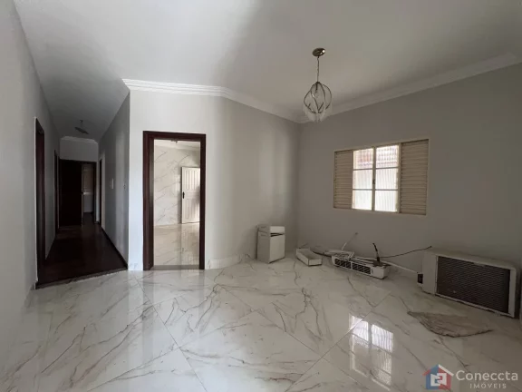 Imagem Casa à Venda no Bairro Guanabara – 4 Quartos, 2 Suítes e Área Gourmet