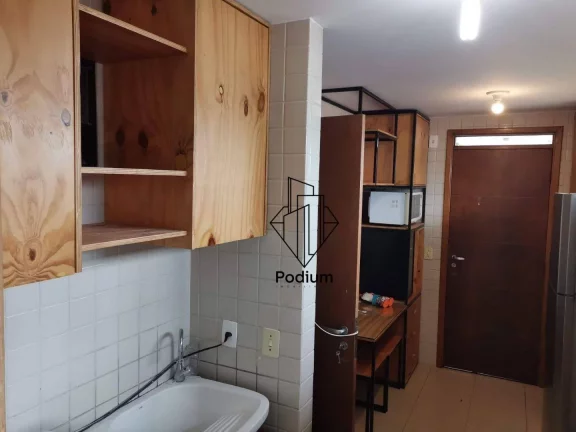 Imagem Apartamento com varanda/sacada e vista lateral para o mar a poucos metros da praia no Jardim Oceania / Bessa -AP2762.