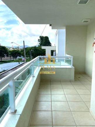 Imagem Sobrado Amplo, 04 Sts, excelente configuração e acabamentos, vila oliveira.