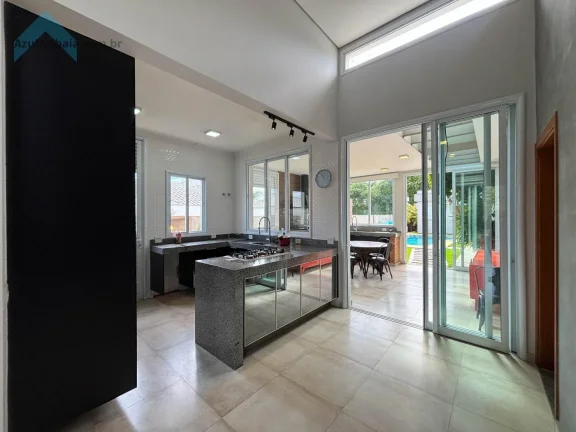 Imagem Casa térrea mobiliada com 3 suítes à venda no Condomínio