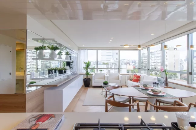 Imagem Apartamento à venda no bairro Moinhos de Vento - Porto Alegre/RS