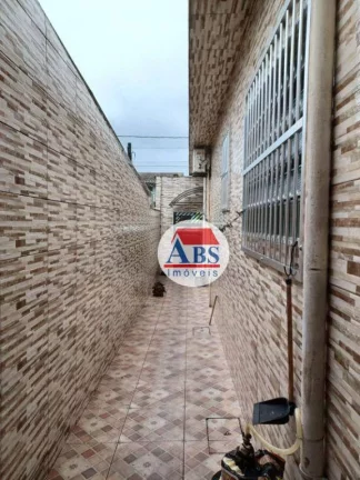 Imagem Casa com 3 dormitórios à venda, 187 m² por R$ 500.000,00 - Vila Nova - Cubatão/SP