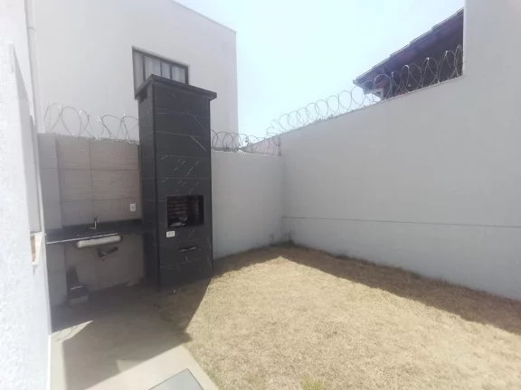 Imagem Casa 3 Quartos à Venda e Aluguel em Sinimbu, BH – 105m²