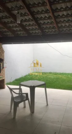 Imagem Sobrado 03 dorms (01St), 176m2, 02 vagas, Churrasqueira, Vila Suissa