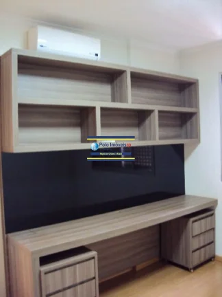 Imagem Apartamento 123 m, R$ 600.000 com 3 dormitórios sendo 1 suíte, varanda, rica em armários, Centro de Ribeirão Preto - SP