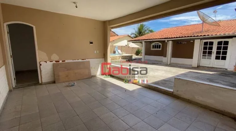 Imagem Casa com 5 dormitórios à venda, 260 m² por R$ 500.000,00 - São Pedro da Aldeia - São Pedro da Aldeia/RJ