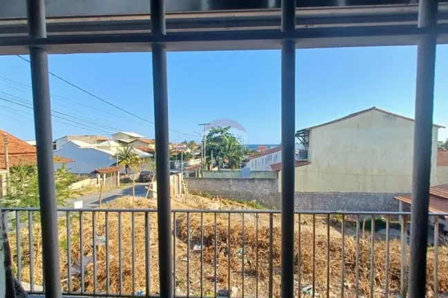 Imagem Casa dois dormitórios perto da praia.