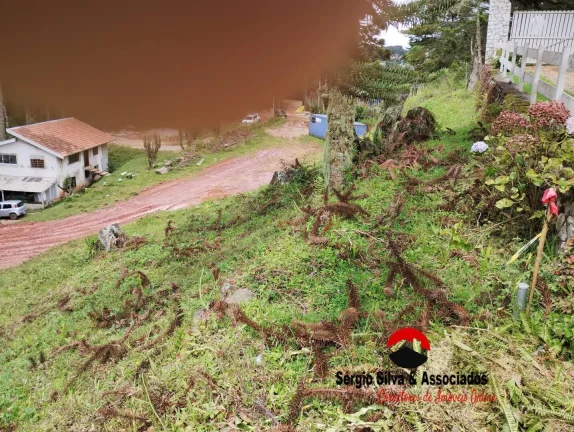 Imagem Terreno a Venda na Região da Vila Natal em Campos do Jordão -sp.