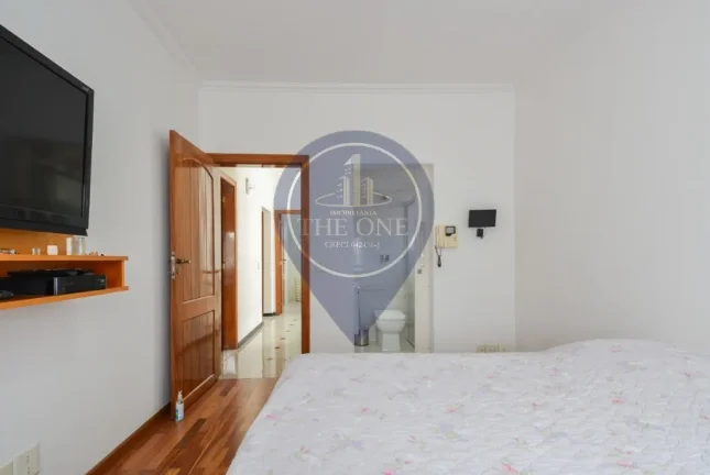 Imagem Imperdível oportunidade: Casa à venda em São Paulo-SP, no bairro Ipiranga, com 3 quartos, 1 suíte, 2 salas, 3 banheiros, 3 vagas de garagem e área de 210m²!