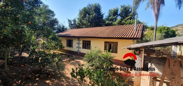 Imagem Sítio Com 10,5 hectares de Área Para Venda á 60 km de Campos do Jordão/SP.