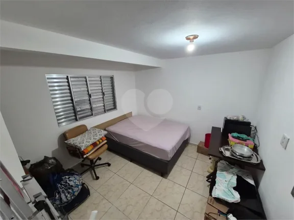 Imagem Casa à venda com 4 quartos, sendo 1 suíte, no condomínio Residencial Alto da Lapa Ii, São Paulo - SP