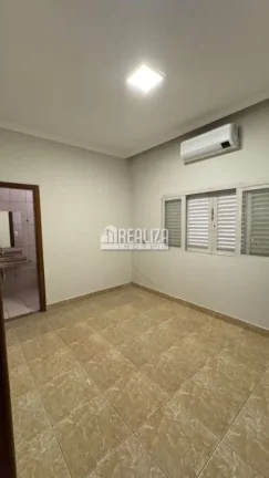 Imagem Casa à venda no bairro Conjunto Uberaba - em Uberaba