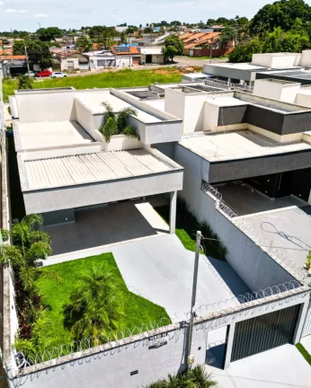 Imagem Casa De 3/4 Sendo 1 Suite No Ravena Sozinha No Lote