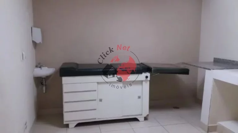 Imagem Sobrado Comercial para Locação ou Venda em São Bernardo do Campo no bairro Jardim do Mar