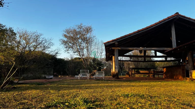 Imagem PROPRIEDADE RURAL DE ALTO PADRÃO COM EXCELENTE LOCALIZAÇÃO